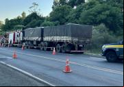 Homem morre prensado pela cabine da carreta na BR 158 em Cruz Alta