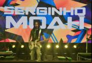 Serginho Moah tocou grandes sucessos de sua carreira e empolgou p