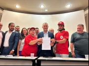 Conab anuncia compra e doa